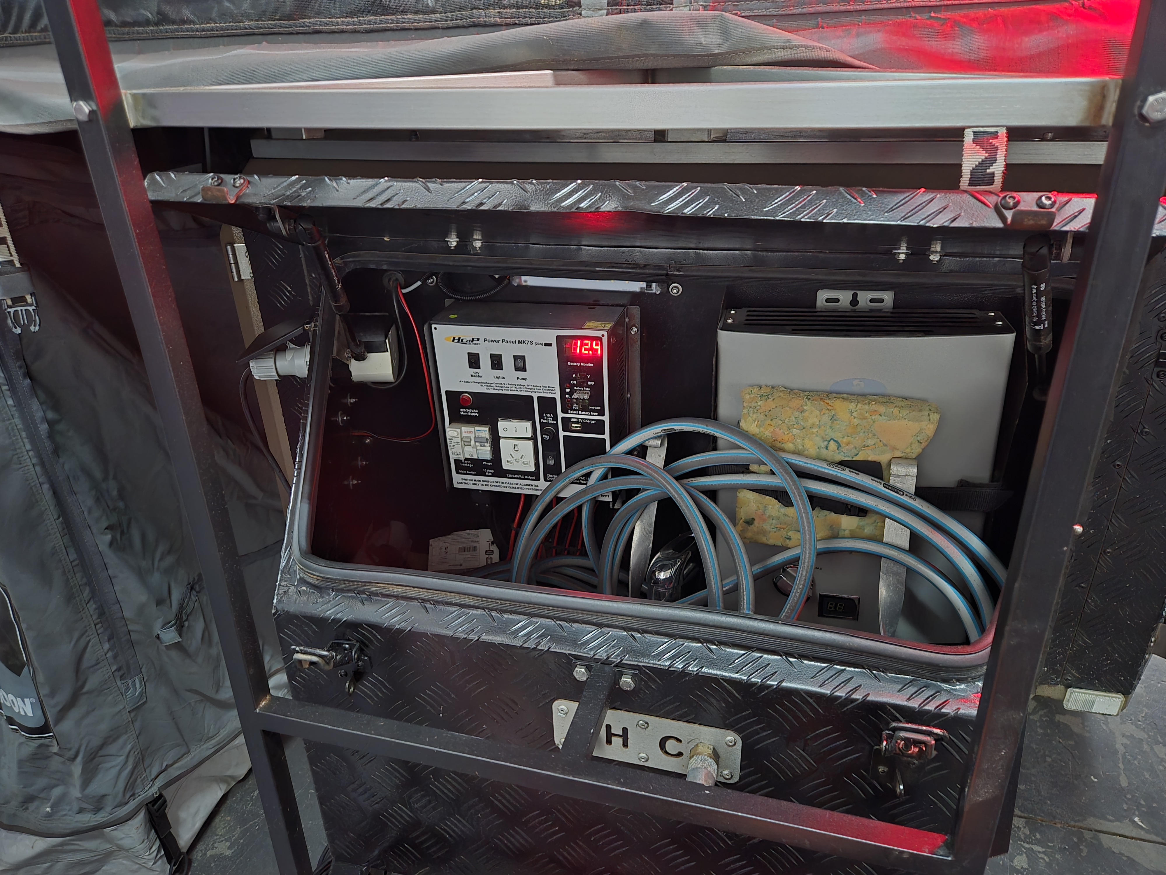 Metalian Off Road Camping Trailer